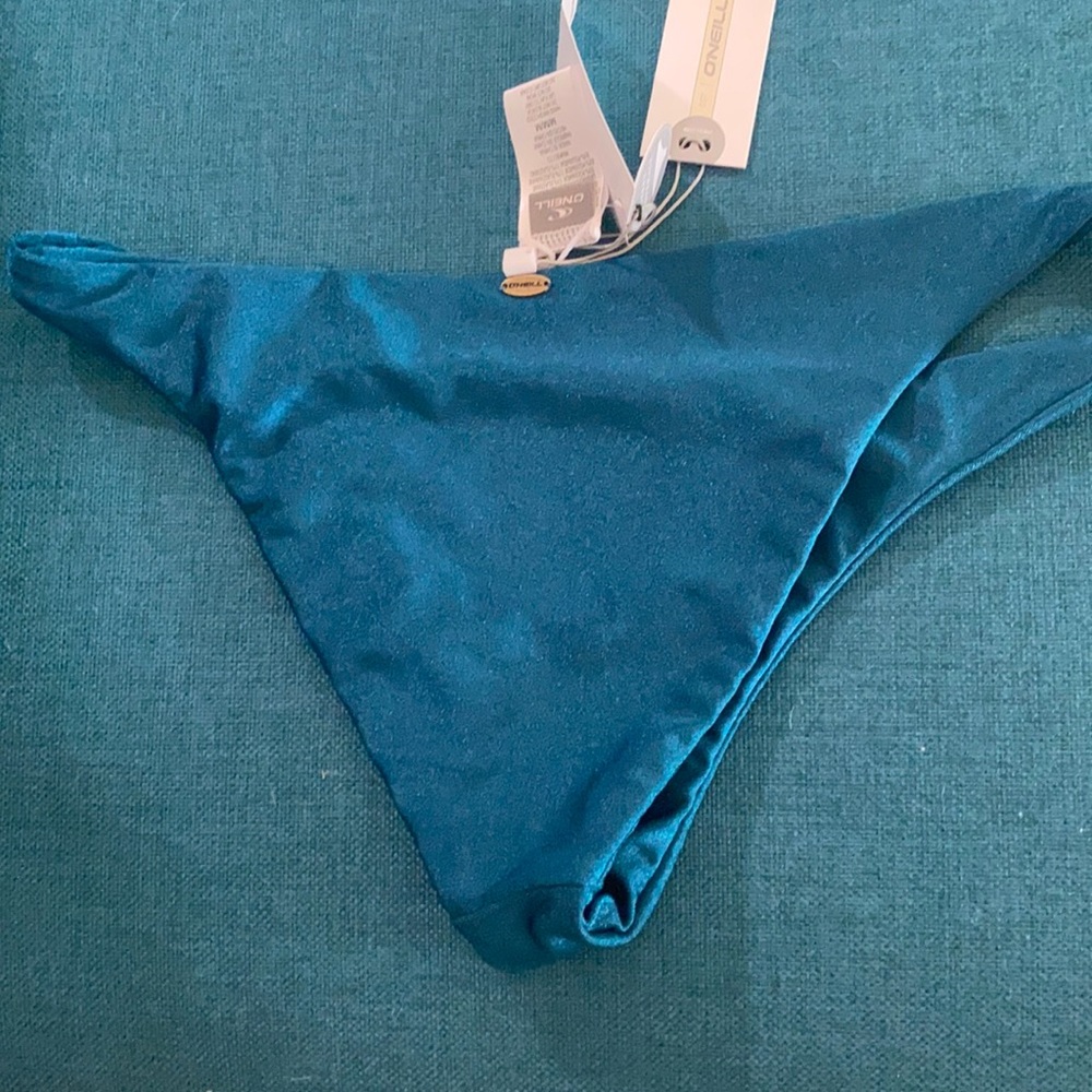 Swim bottom cheecky